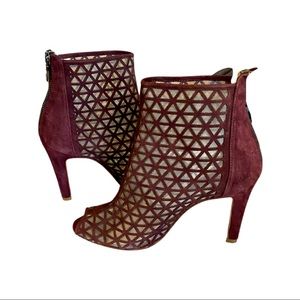 NWOT Bruno Ricci for Diane B mesh open toe ankle bootie